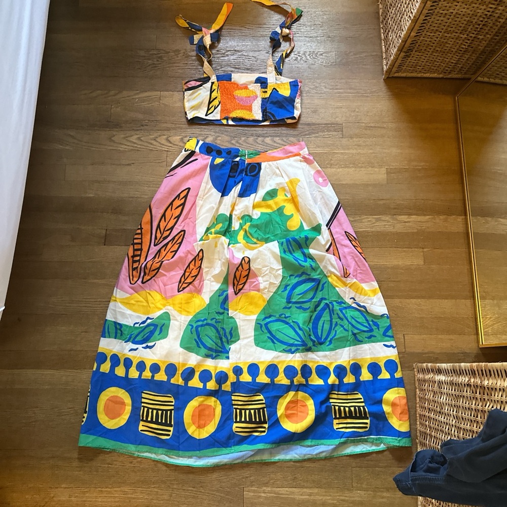Colorful Patterned Skirt Set - image 2